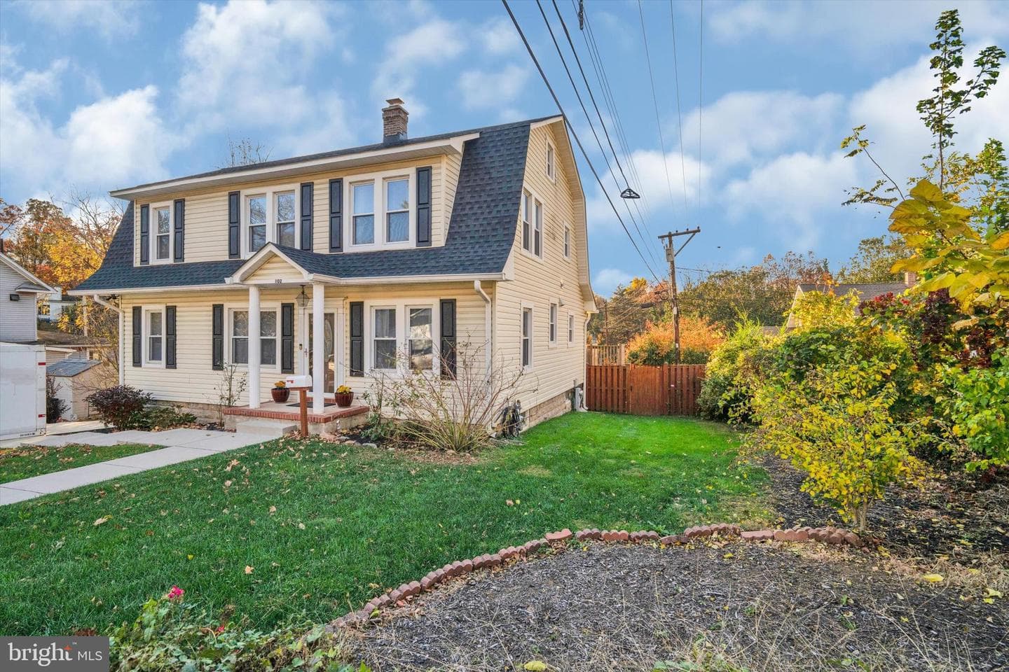 102 Catalpa Road photo 42