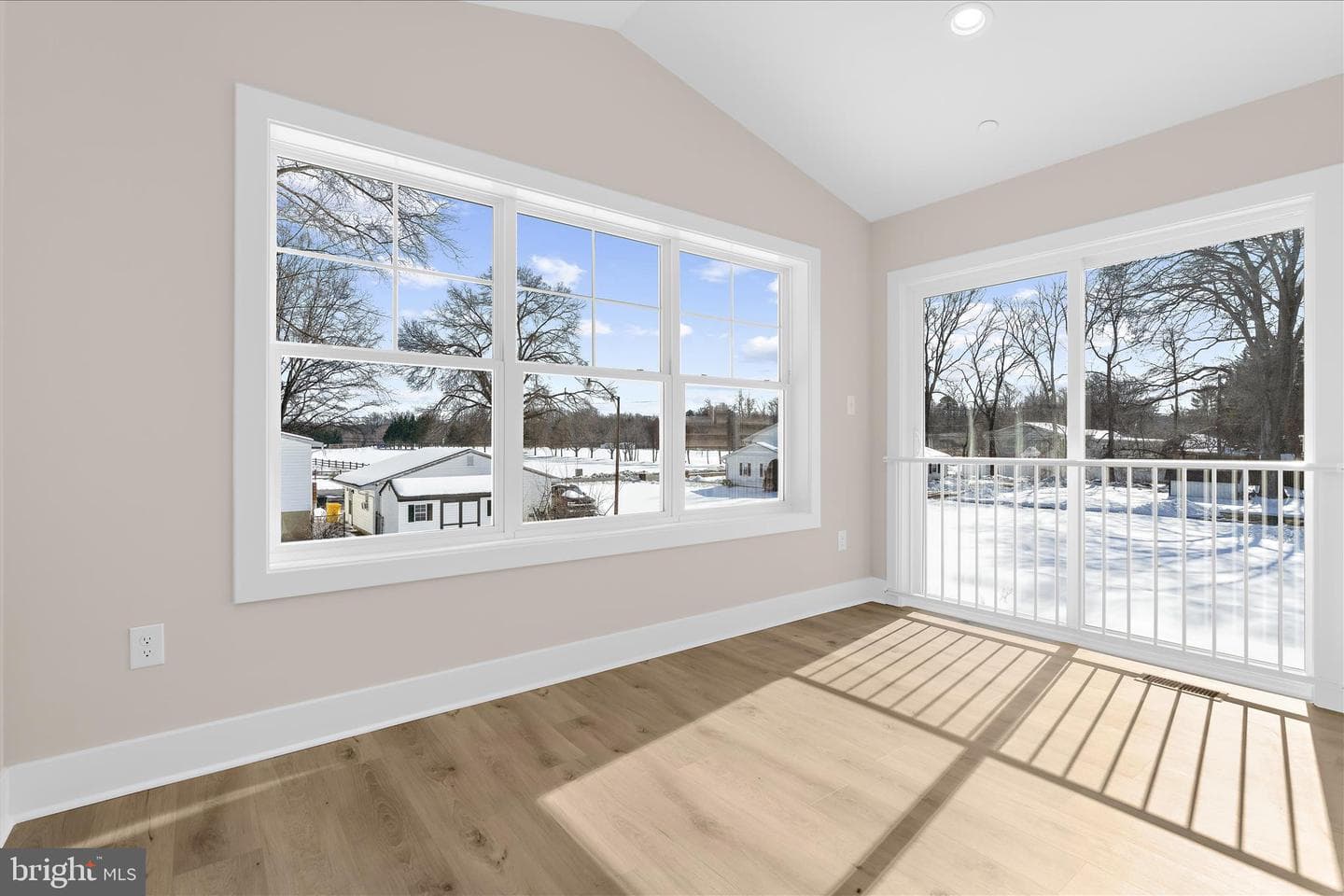 93 Edelton Avenue photo 15