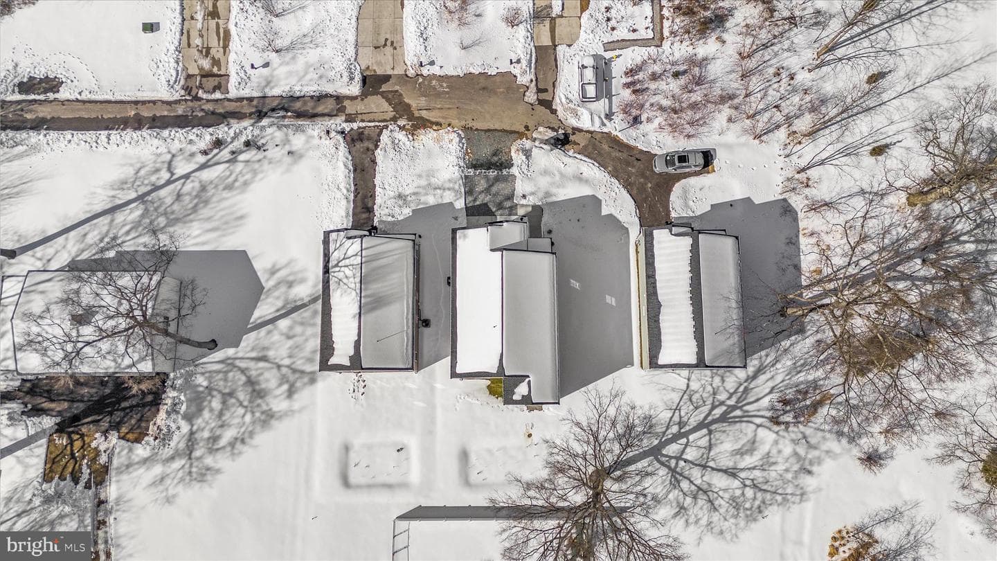 93 Edelton Avenue photo 43