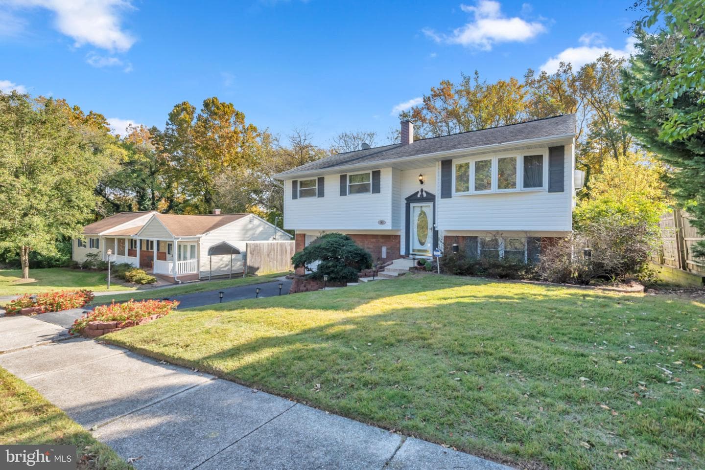 103 Janelin Drive photo 3