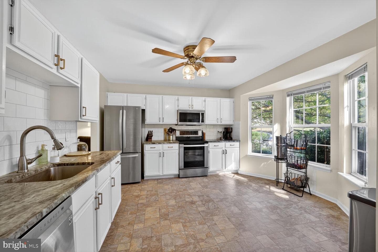 332 Carronade Way photo 6