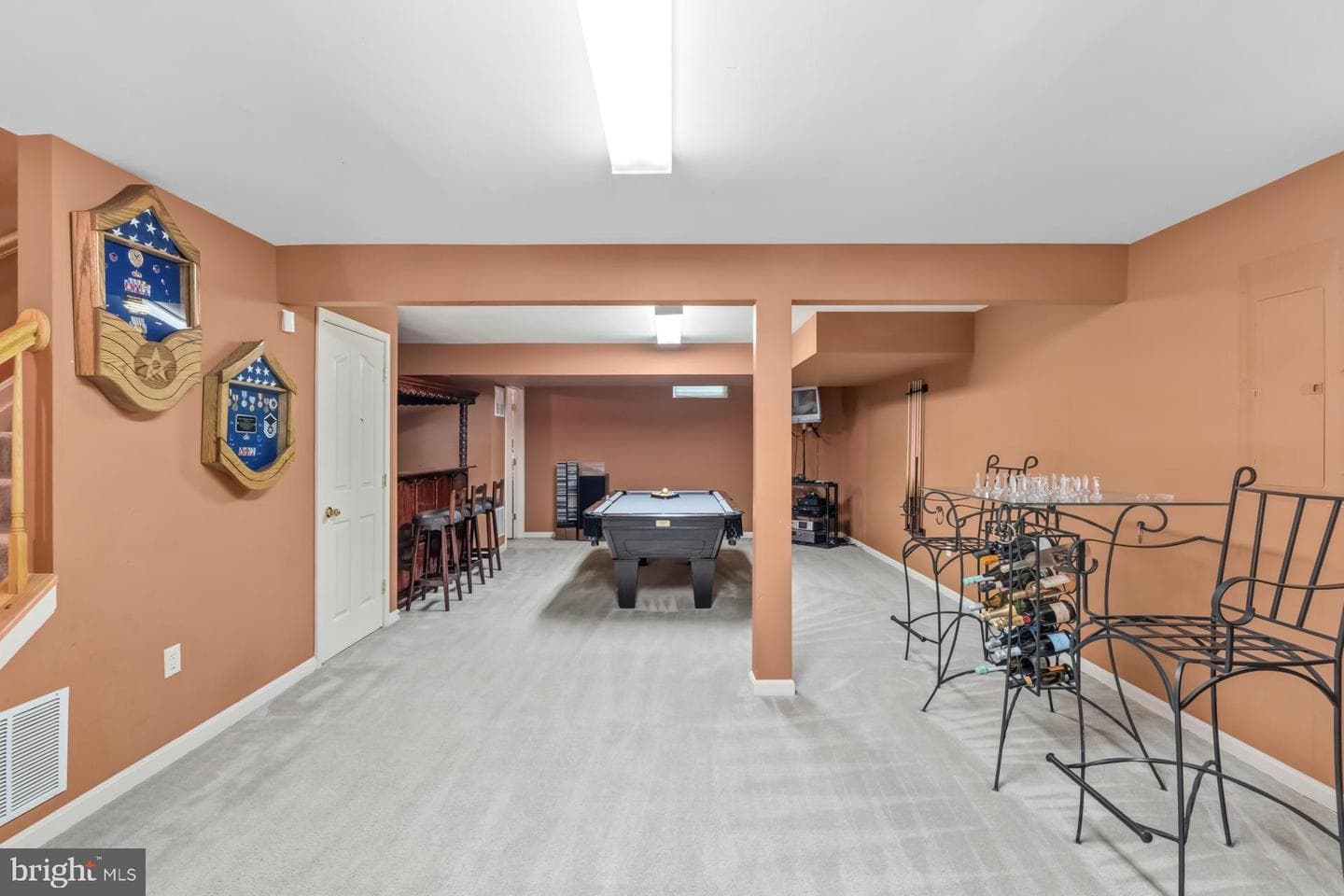 112 Farmbrook Lane photo 36