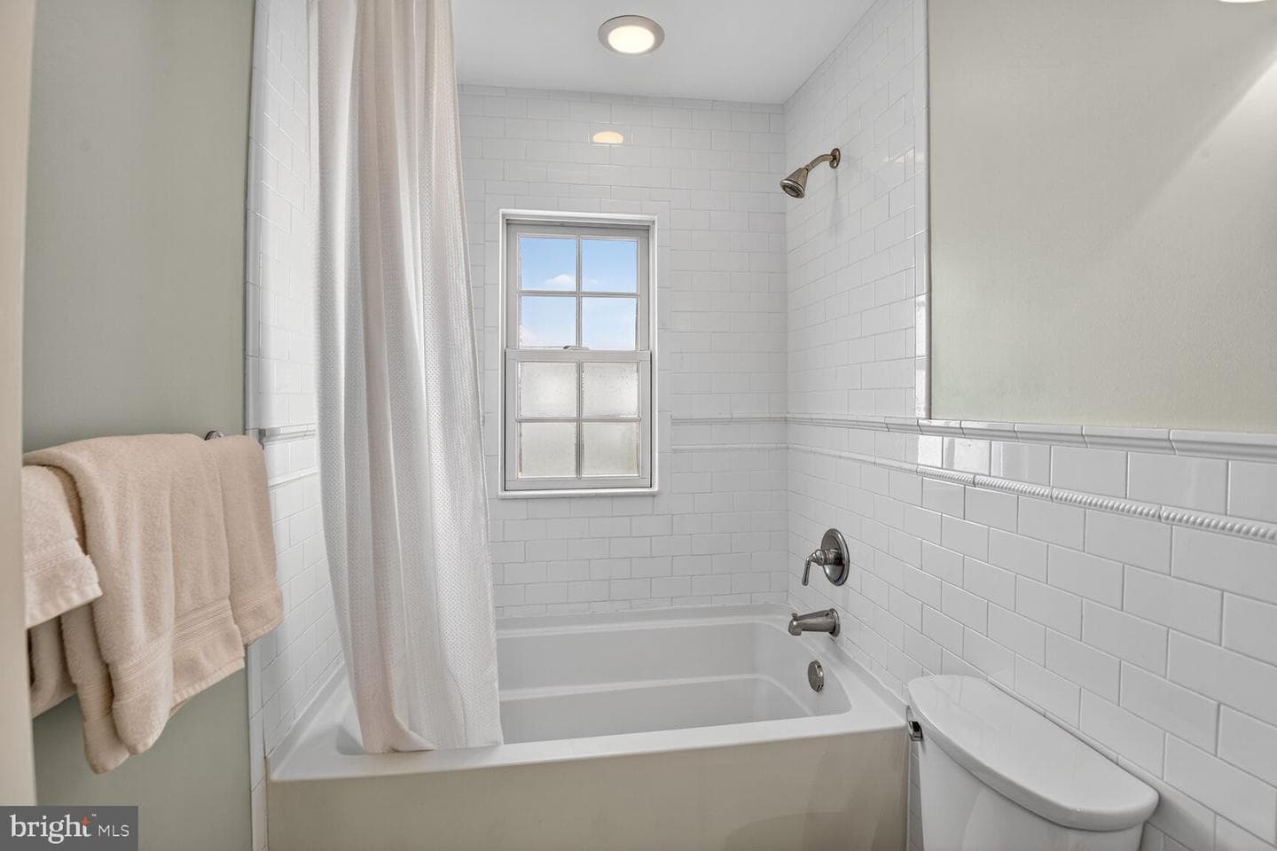 808 Carrollton Avenue photo 14