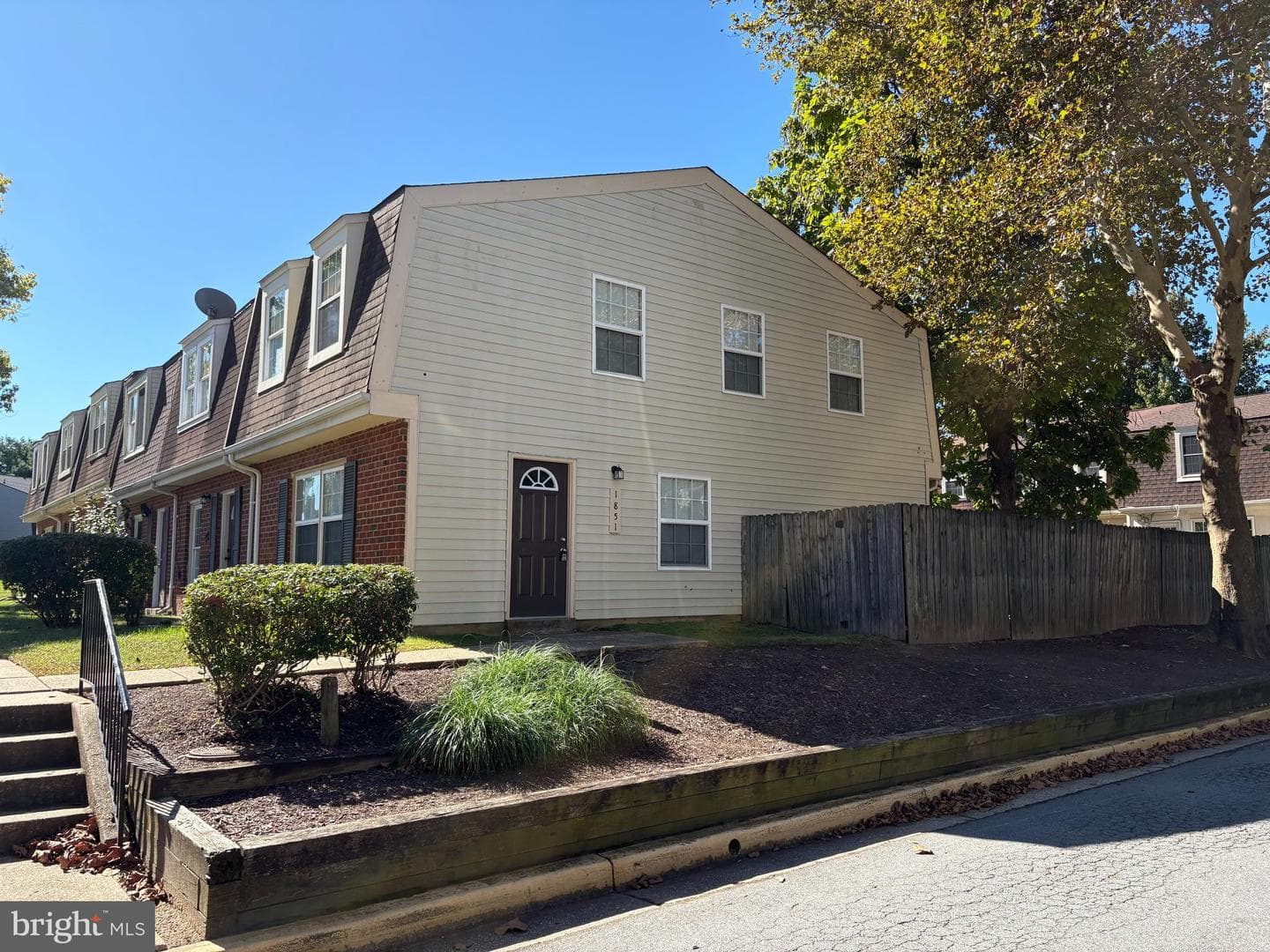 1851 Arwell Court photo 2