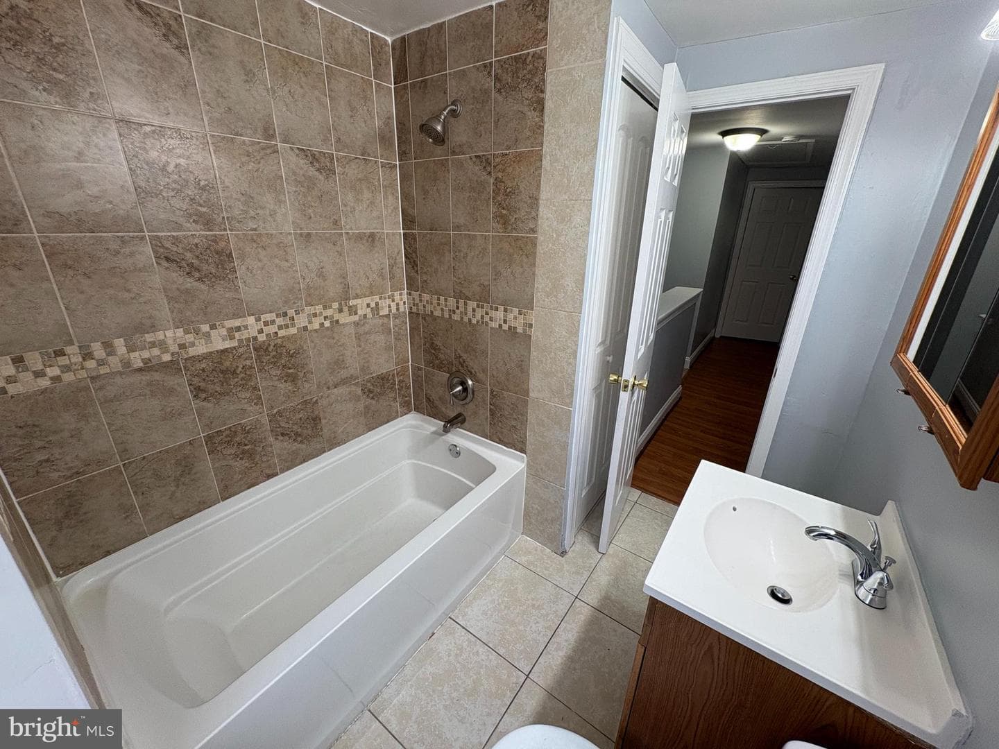 1851 Arwell Court photo 7