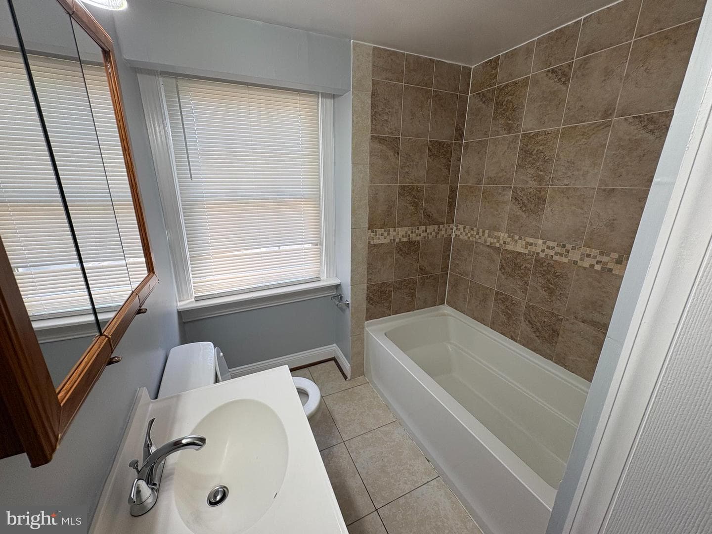 1851 Arwell Court photo 8