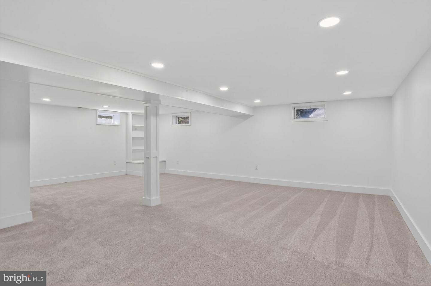 106 Railroad Avenue photo 19