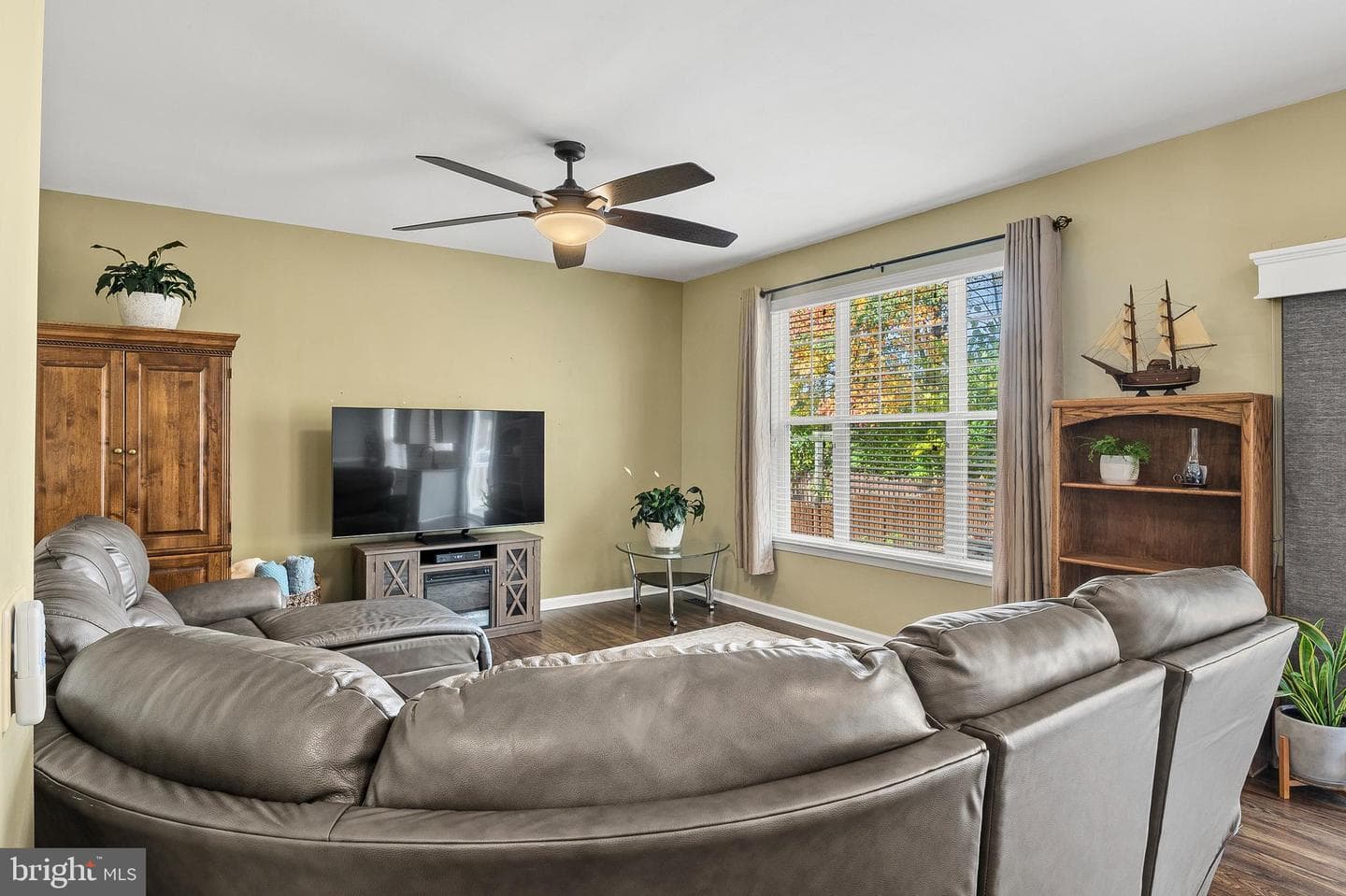 716 Wagner Farm Road photo 16