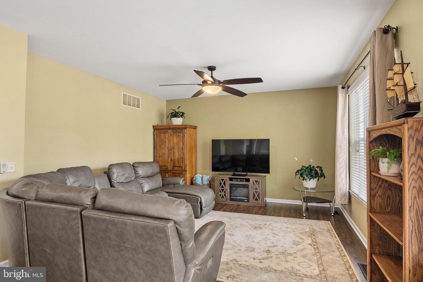 716 Wagner Farm Road photo 17