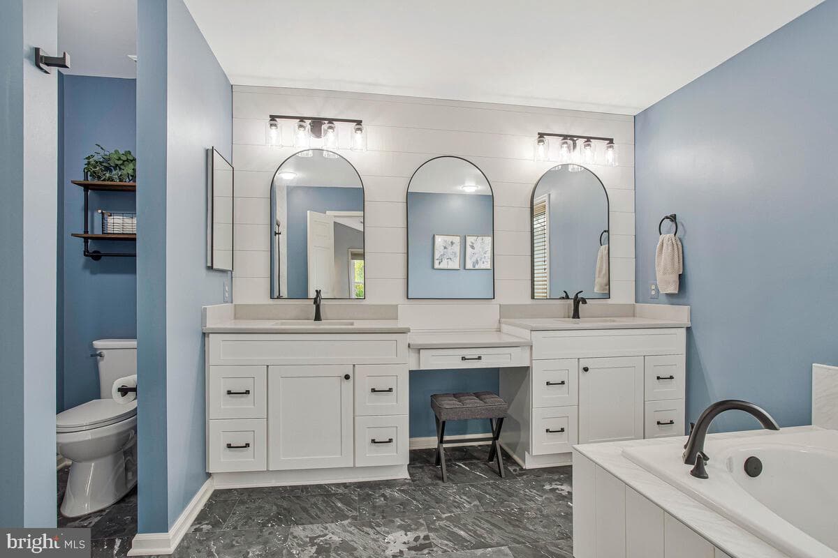 1604 Tobys Court photo 24