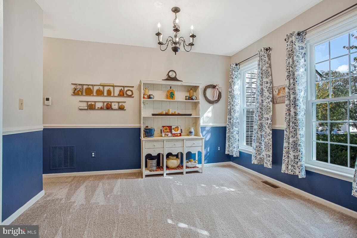 1604 Tobys Court photo 7