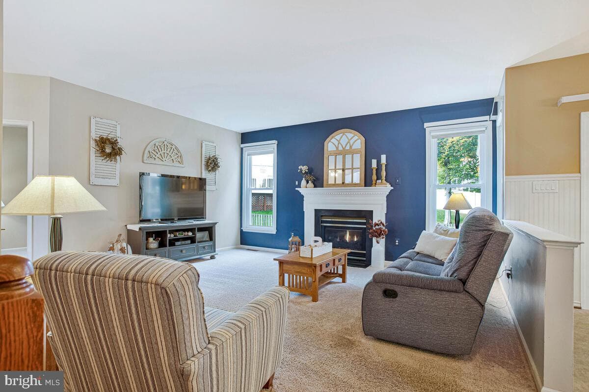 1604 Tobys Court photo 8