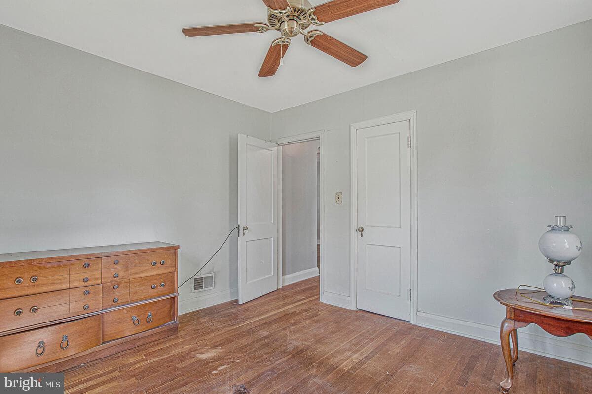 7121 Baltimore Annapolis Boulevard photo 10
