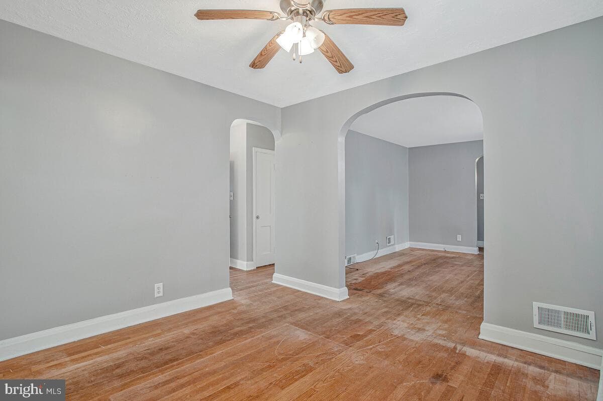 7121 Baltimore Annapolis Boulevard photo 7
