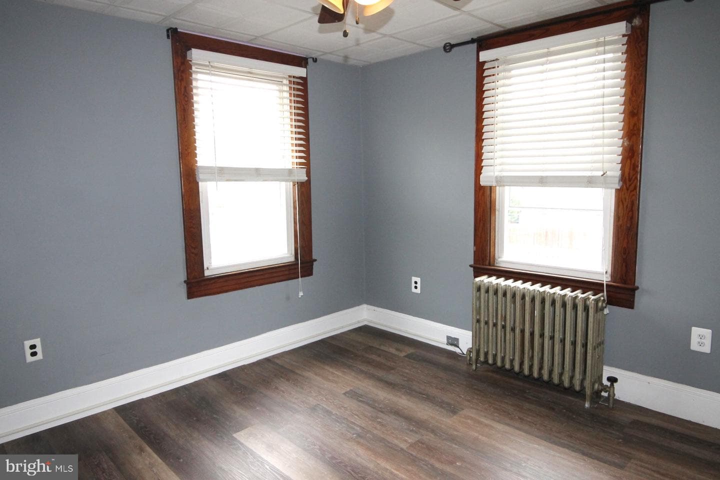 9 1st Avenue photo 20