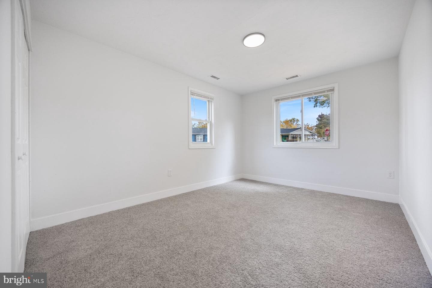 1731 Saunders Way photo 21