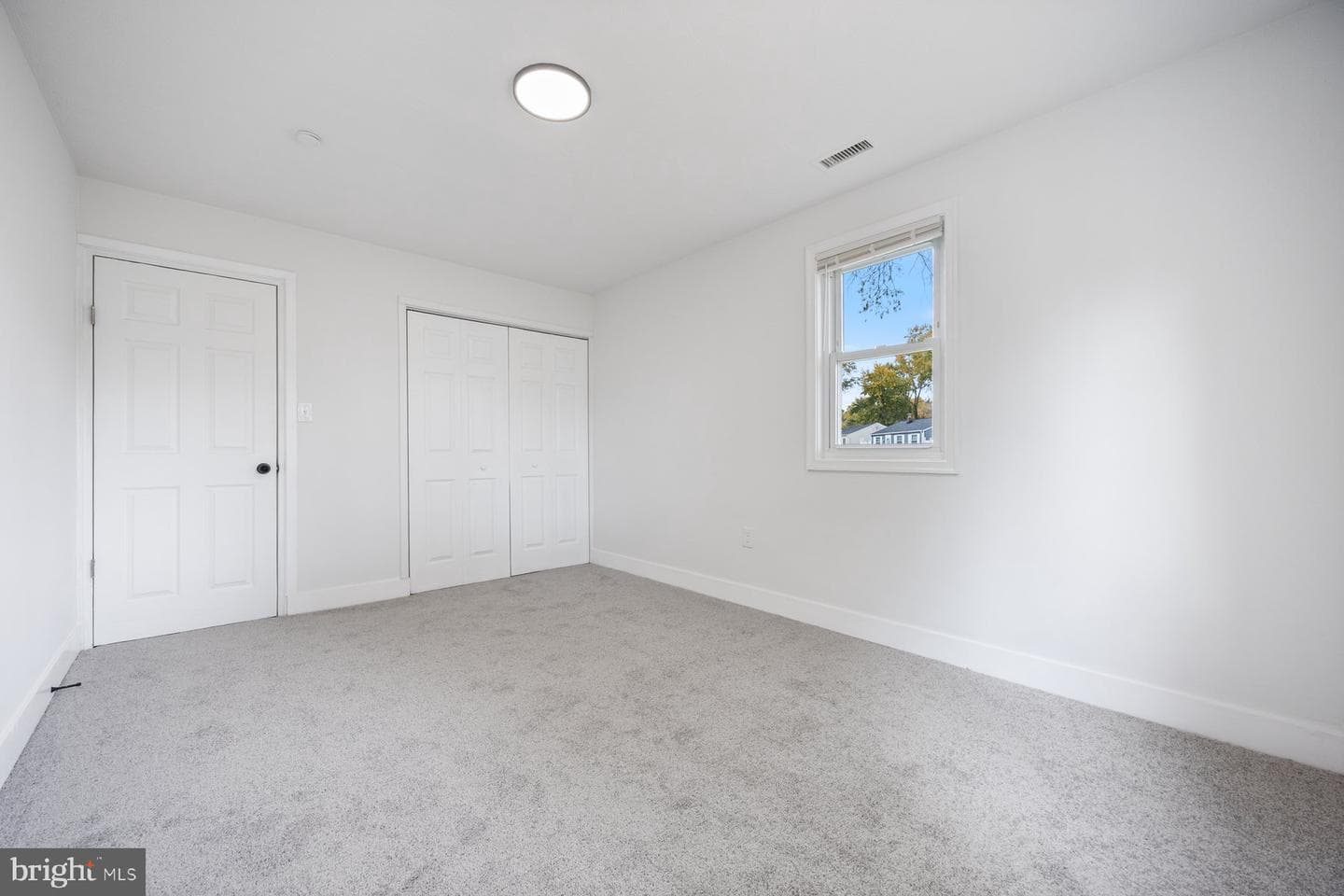 1731 Saunders Way photo 22