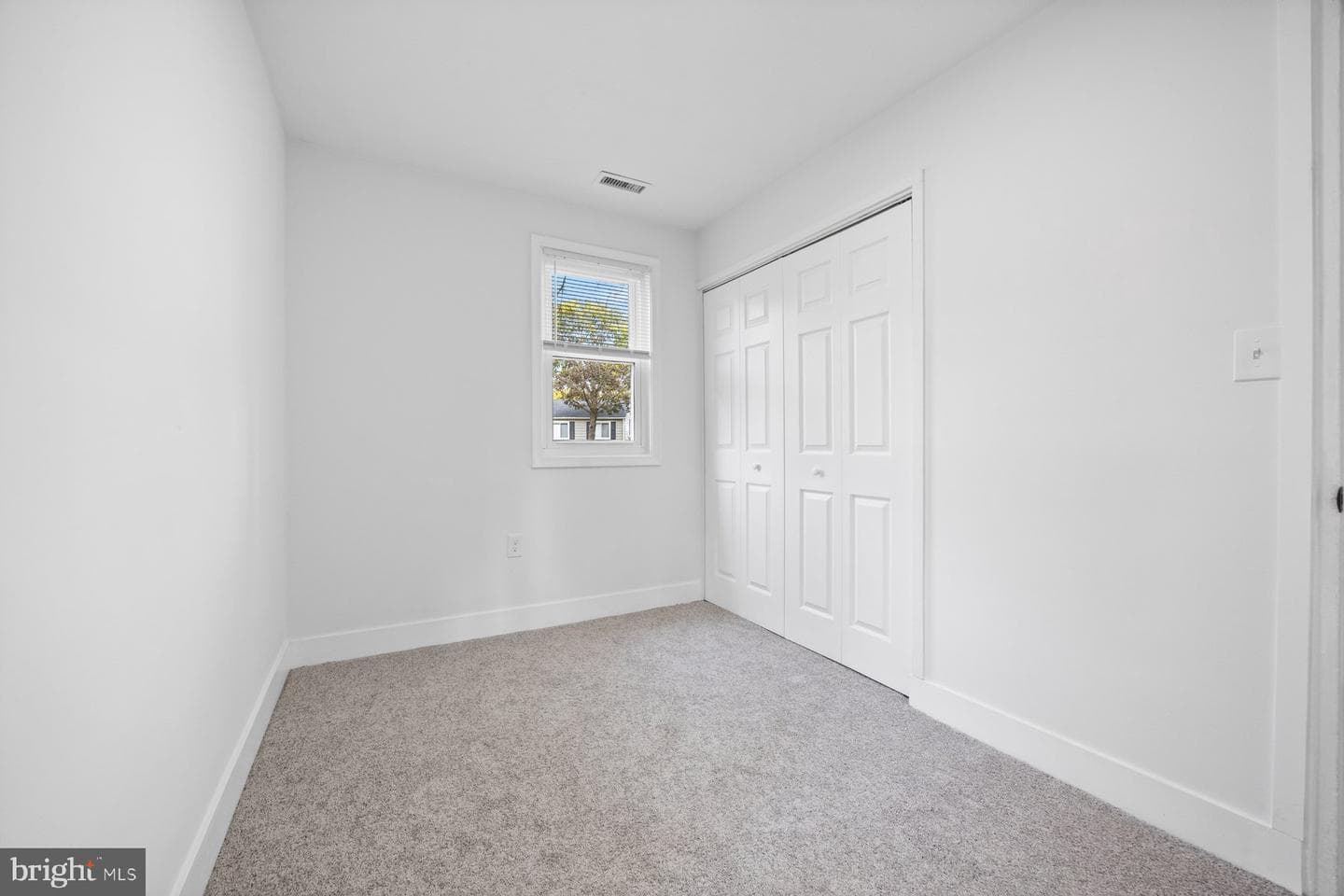 1731 Saunders Way photo 24
