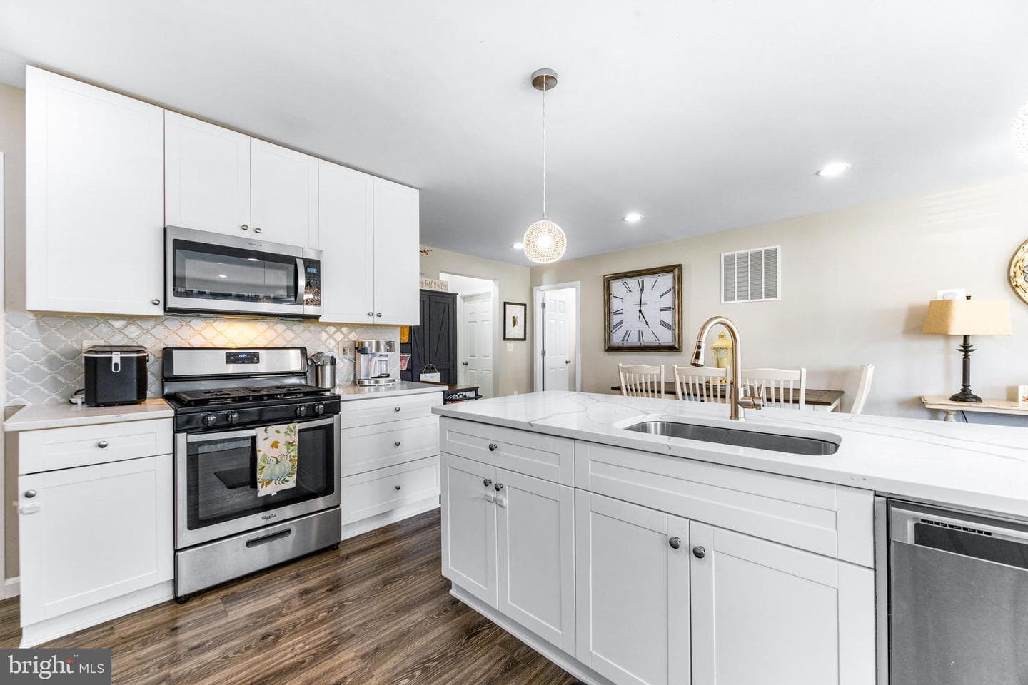 1603 Sunshine Street photo 12