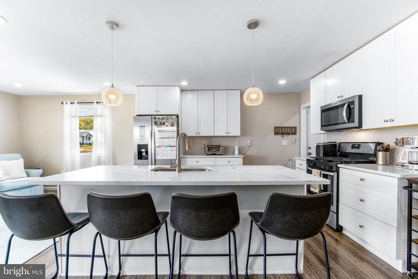 1603 Sunshine Street photo 8