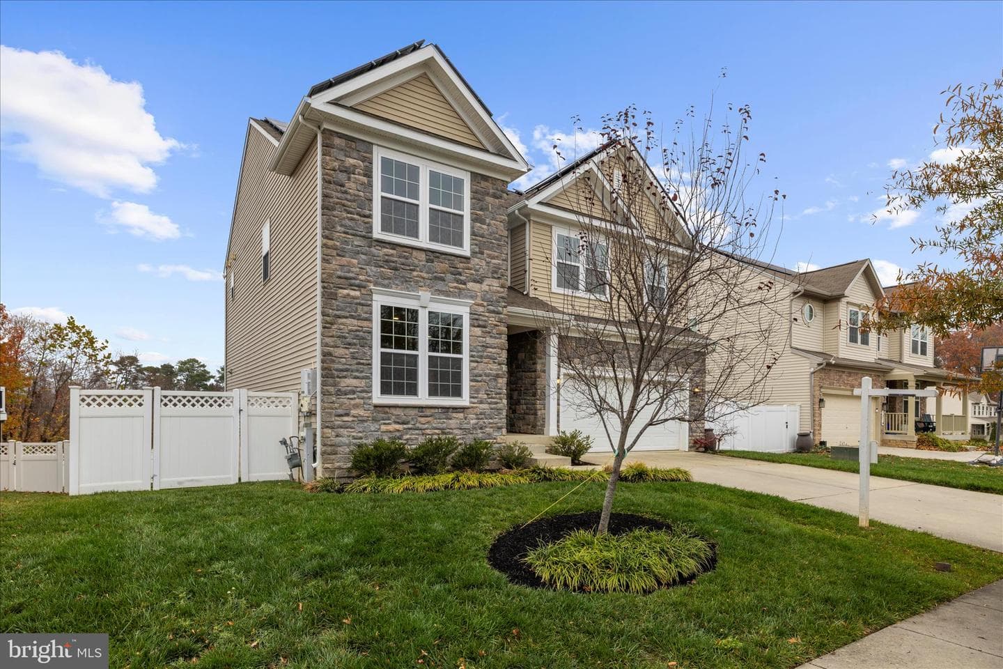 1312 Four Orchards Lane photo 4