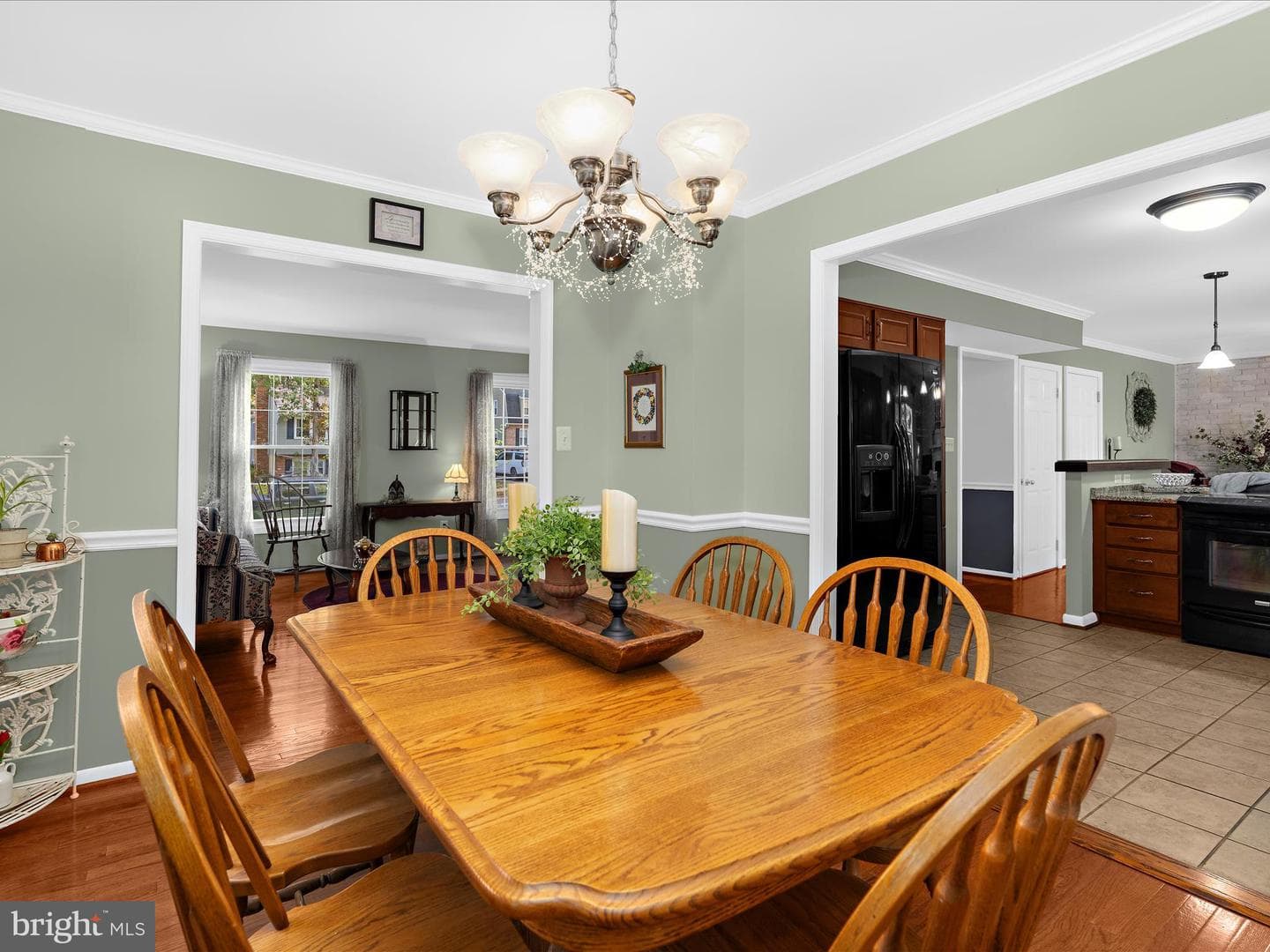 490 Derby Court photo 10