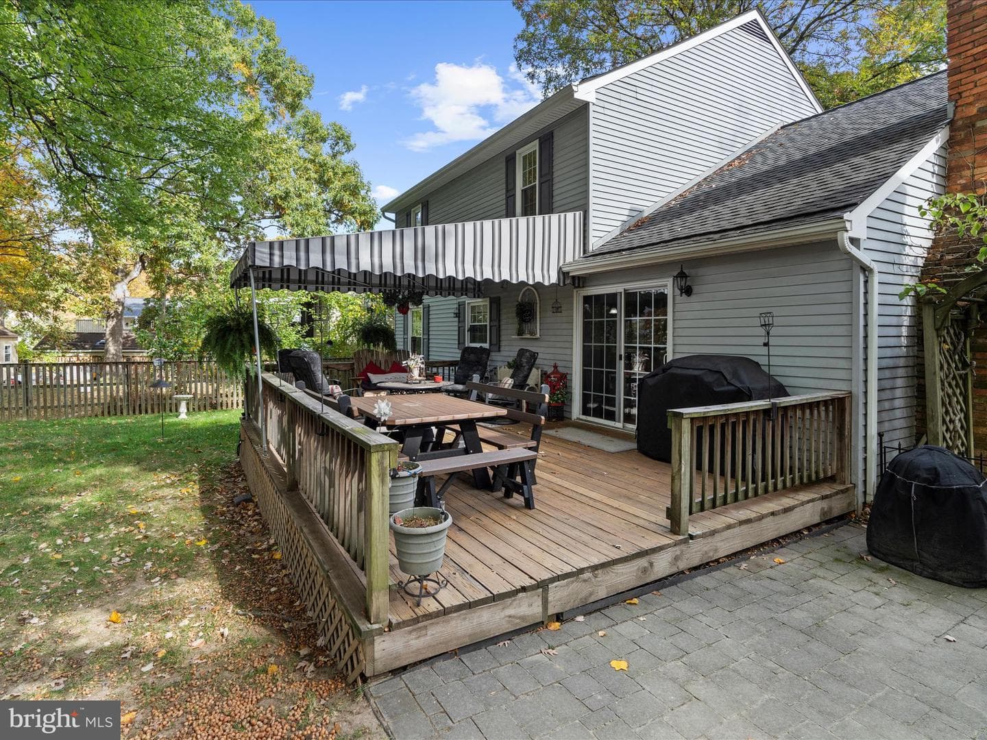 490 Derby Court photo 37