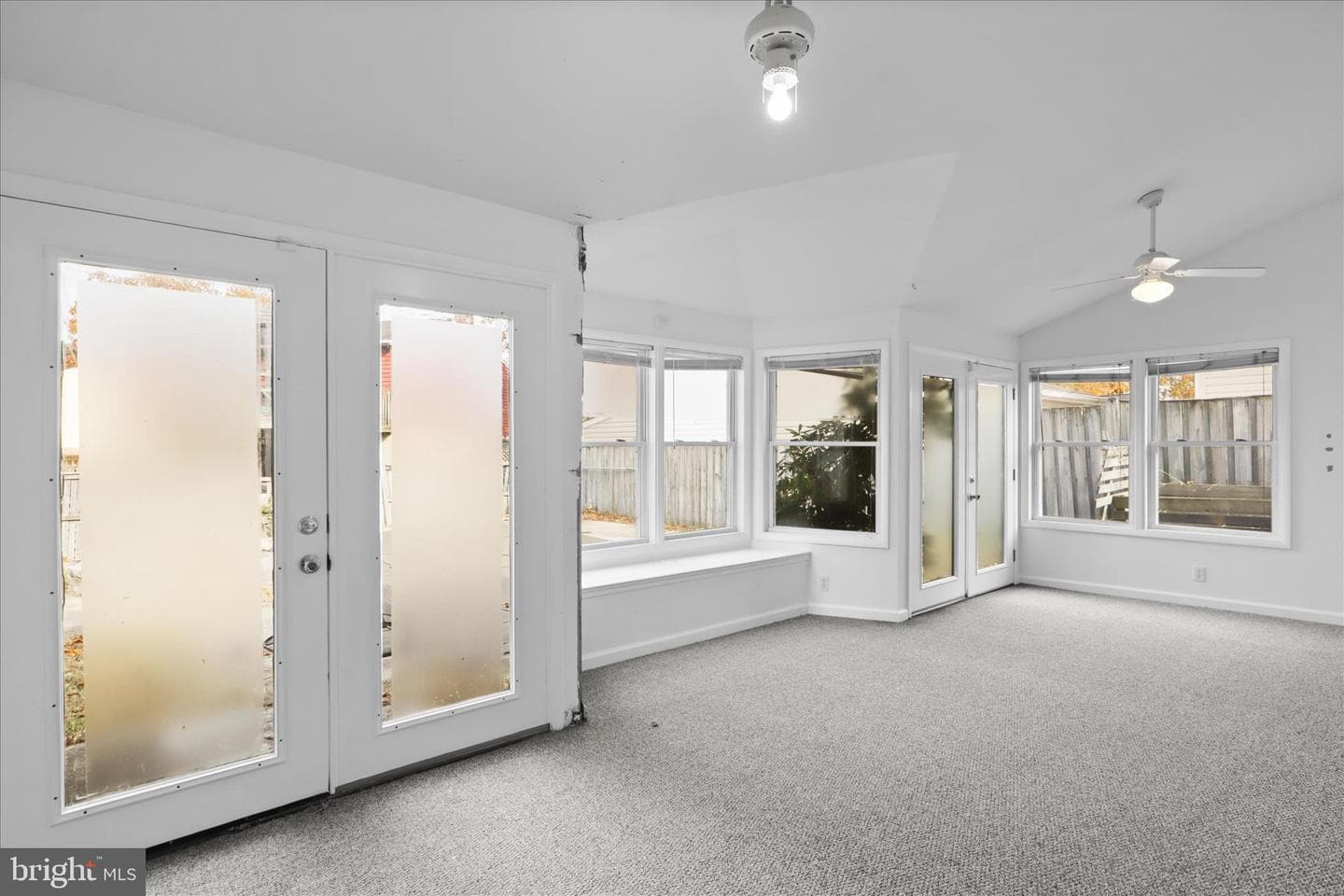 112 Main Avenue SE photo 22