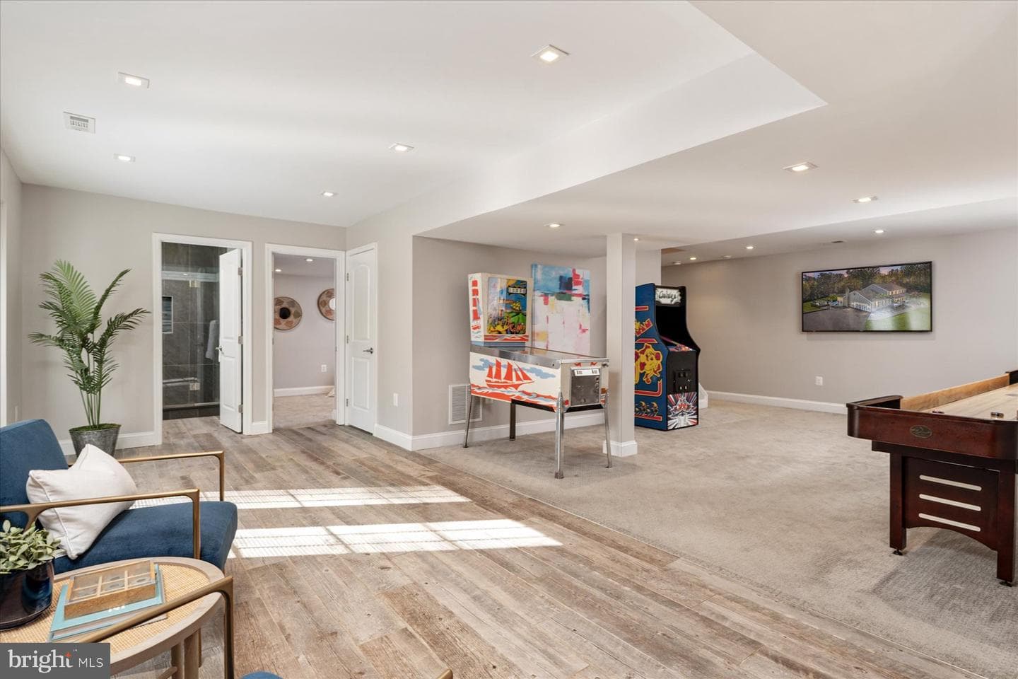 7677 Bush Avenue photo 33