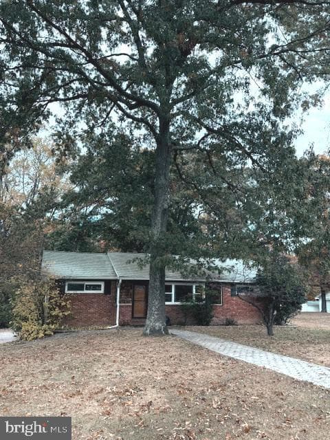 1664 Glen Drive photo 32