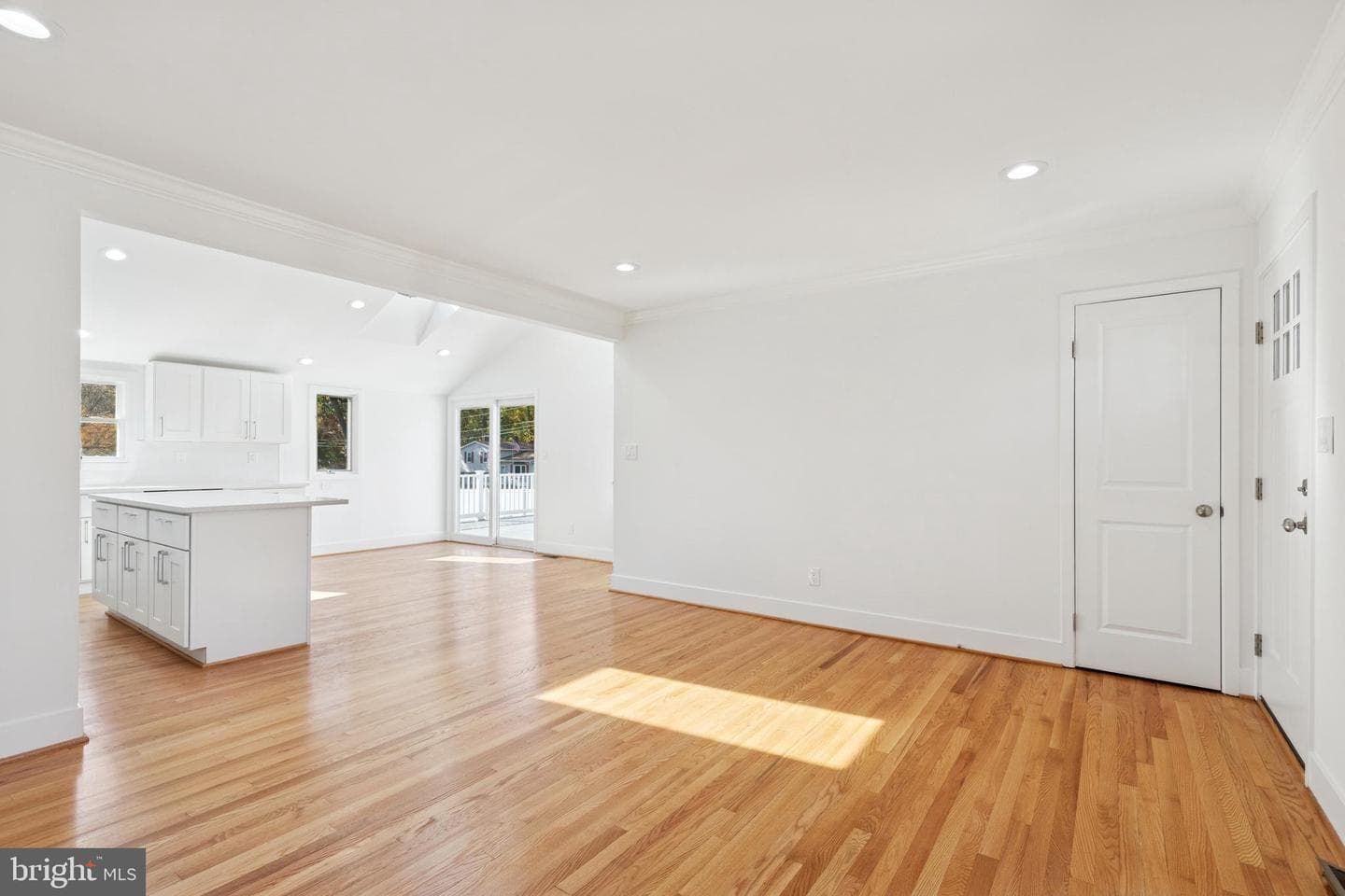 127 Duval Lane photo 7
