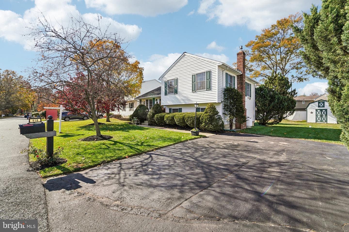 118 W Virginia Avenue photo 2