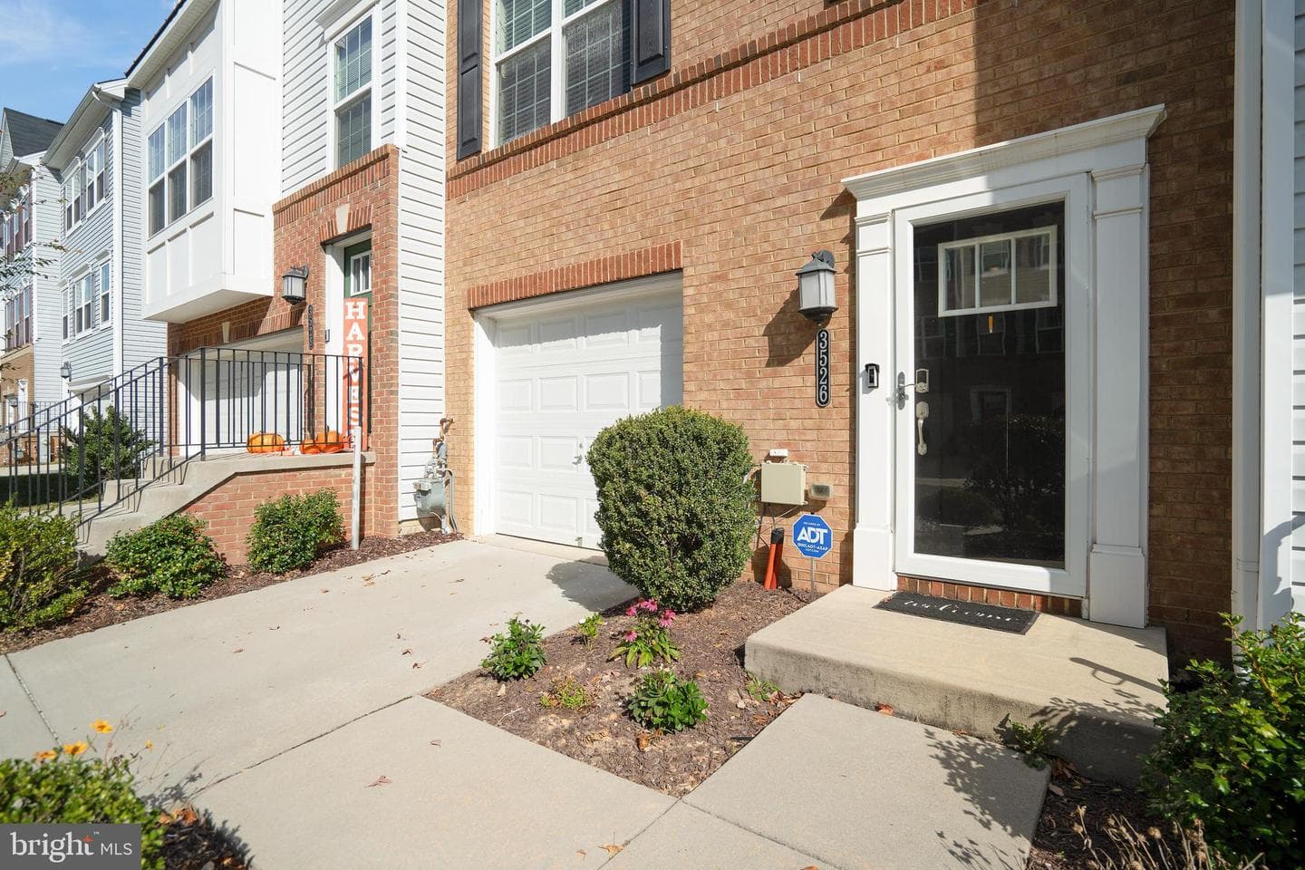 3526 Tribeca Trail photo 2