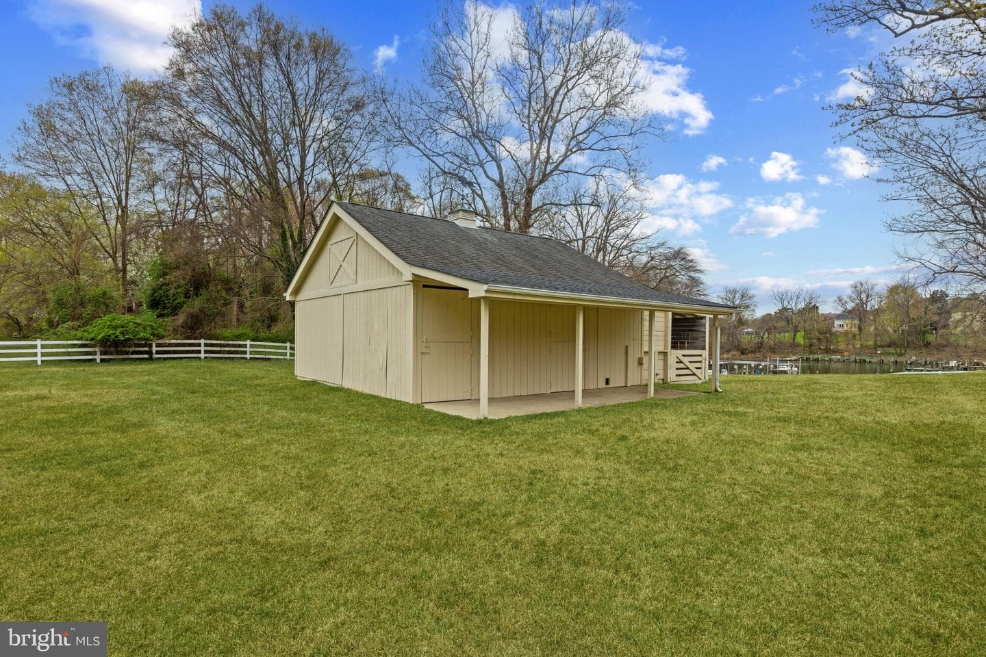 3054 Rundelac Road photo 44