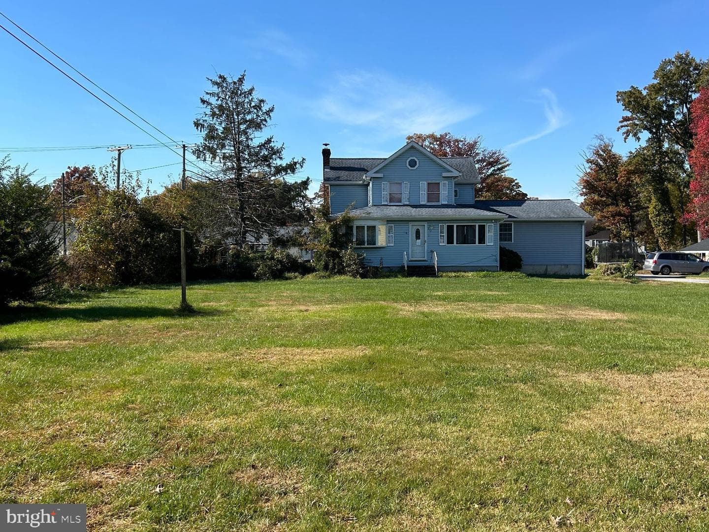 912 Oakwood Road photo 3