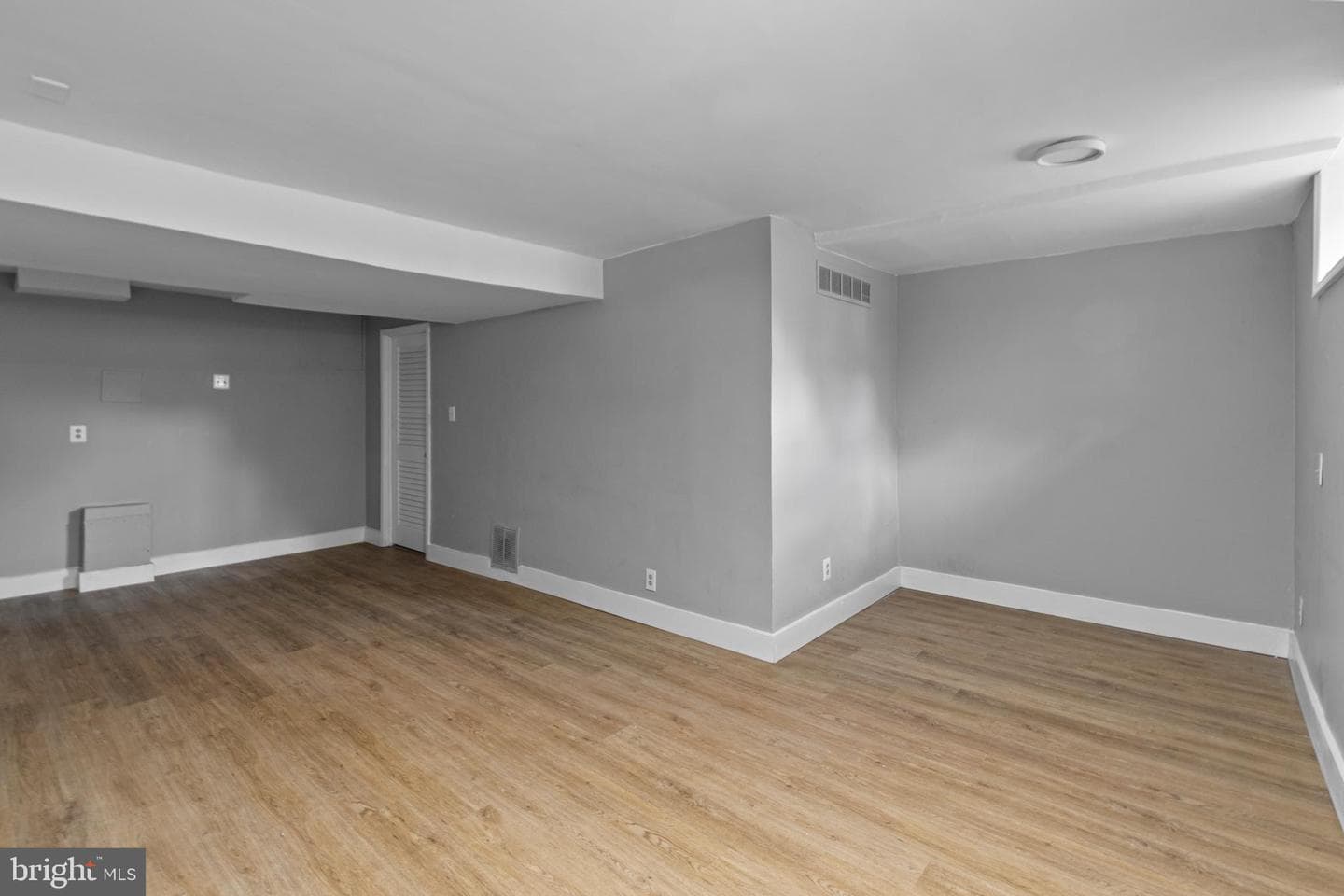 9 Robinson Road photo 38