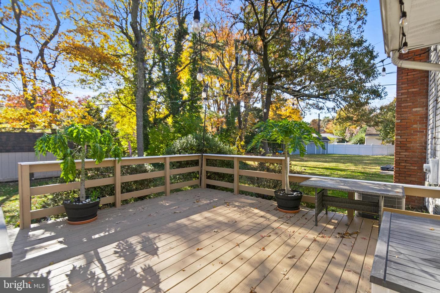 9 Robinson Road photo 42
