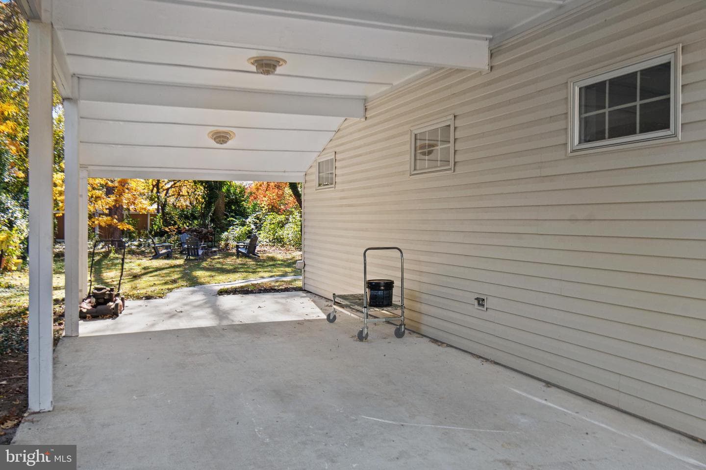 9 Robinson Road photo 44