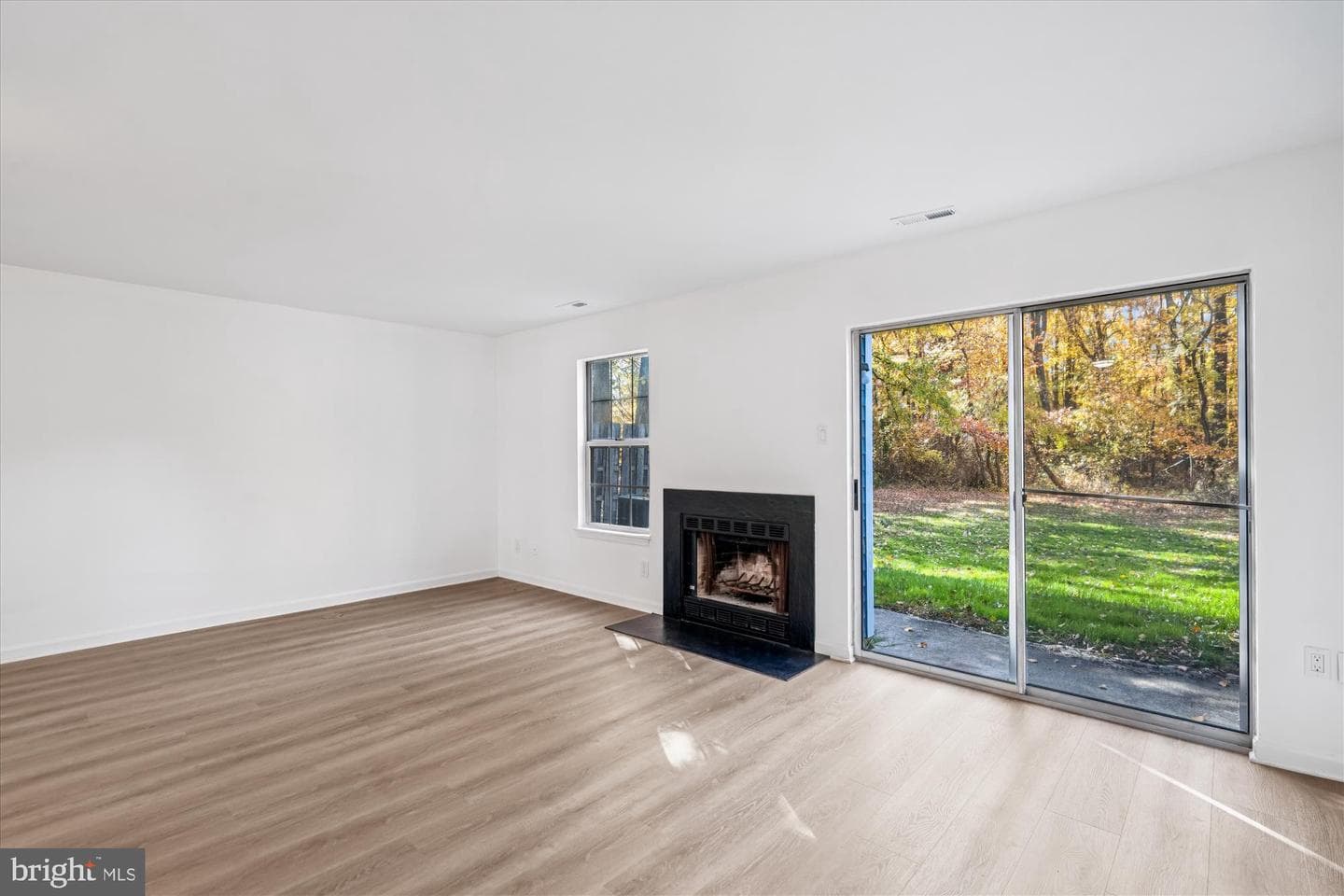 986 Breakwater Drive photo 8