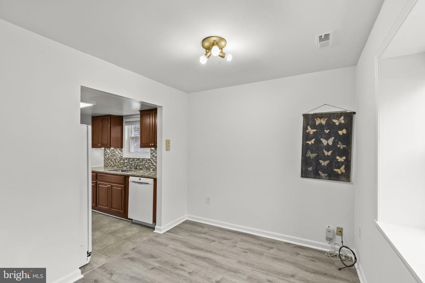 1719 Forestville Road photo 5