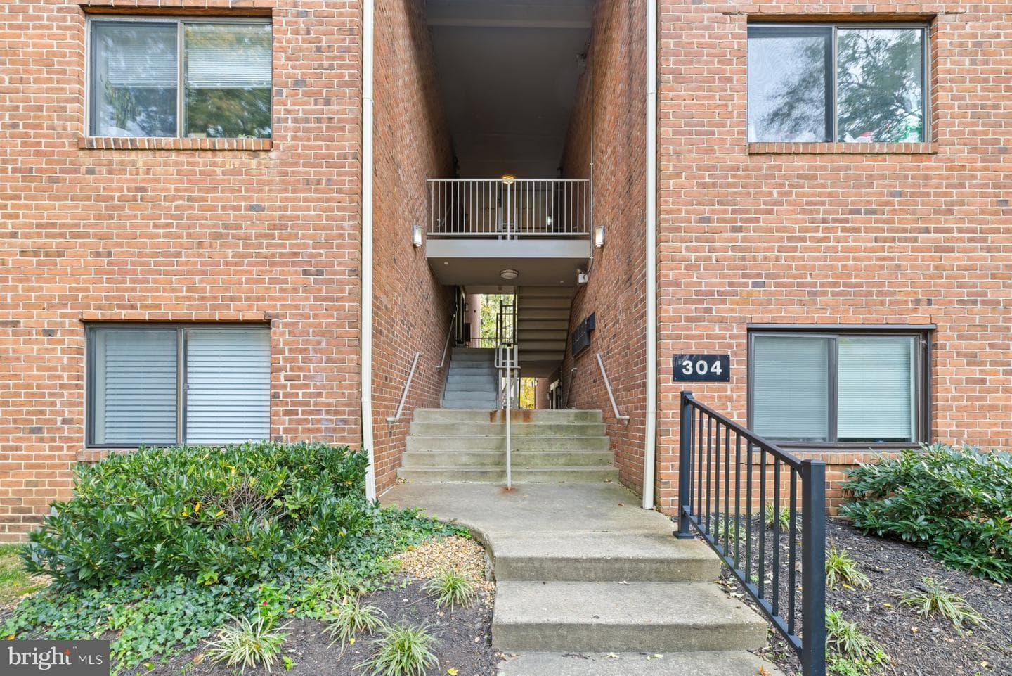 304 Hilltop Lane photo 31
