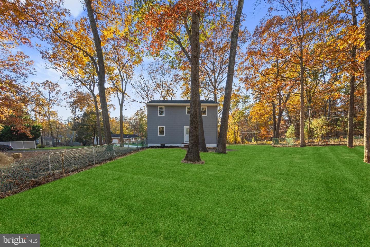 8344 Fairwood Drive photo 28