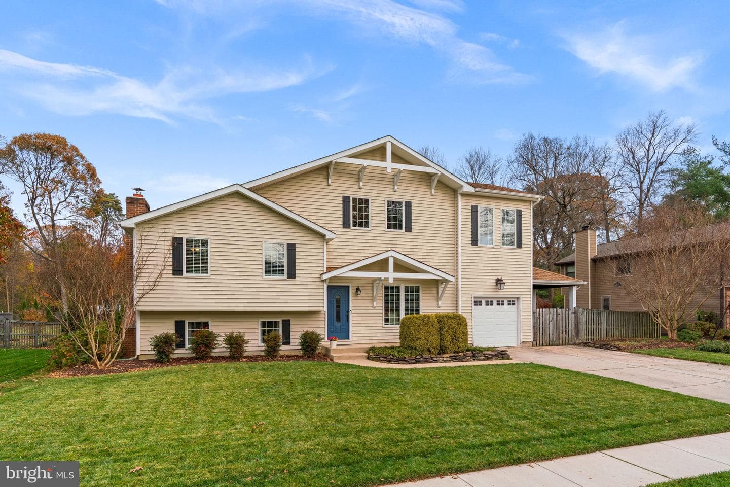 316 Raussell Place photo 2