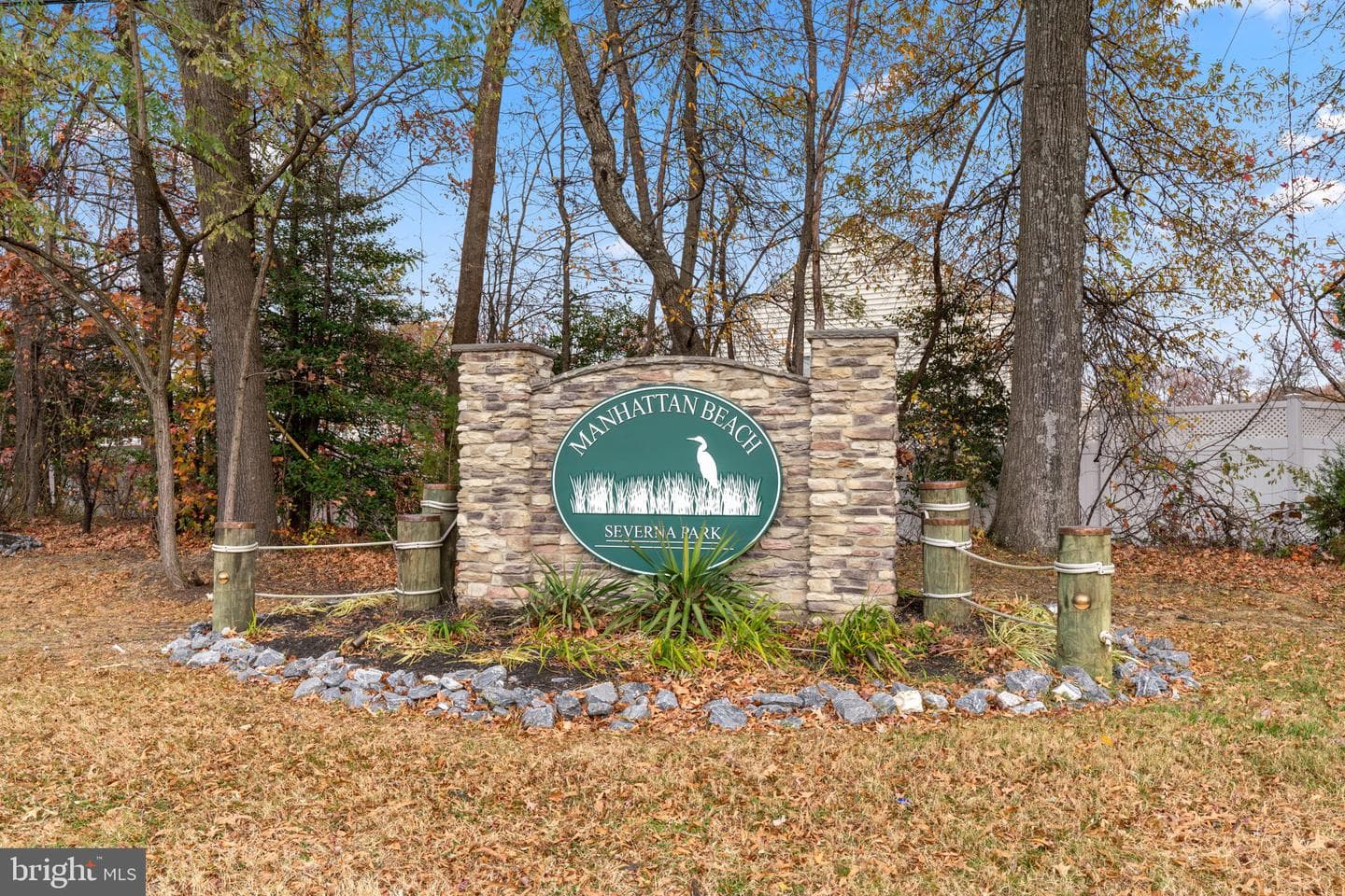 316 Raussell Place photo 48