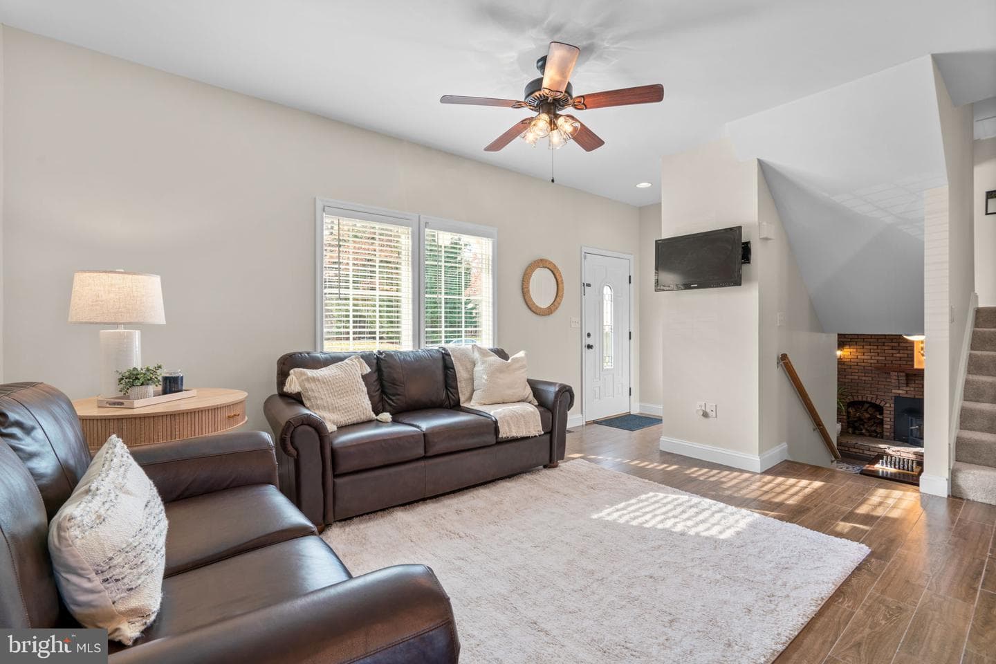 316 Raussell Place photo 5