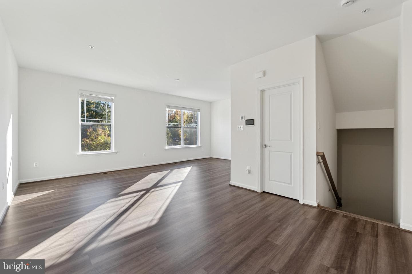 7808 Wolf Run Lane photo 10