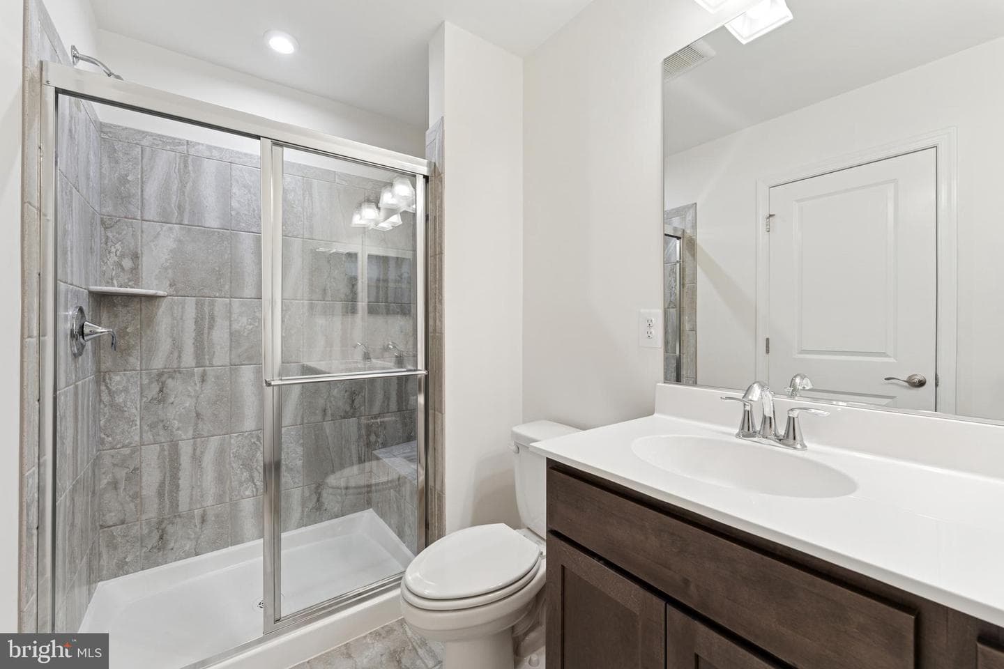 7808 Wolf Run Lane photo 25