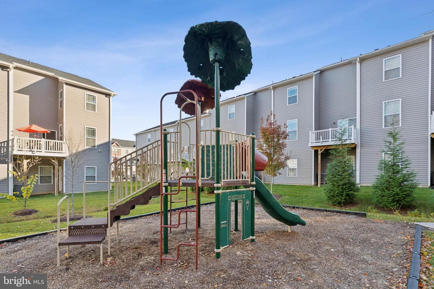 7808 Wolf Run Lane photo 31