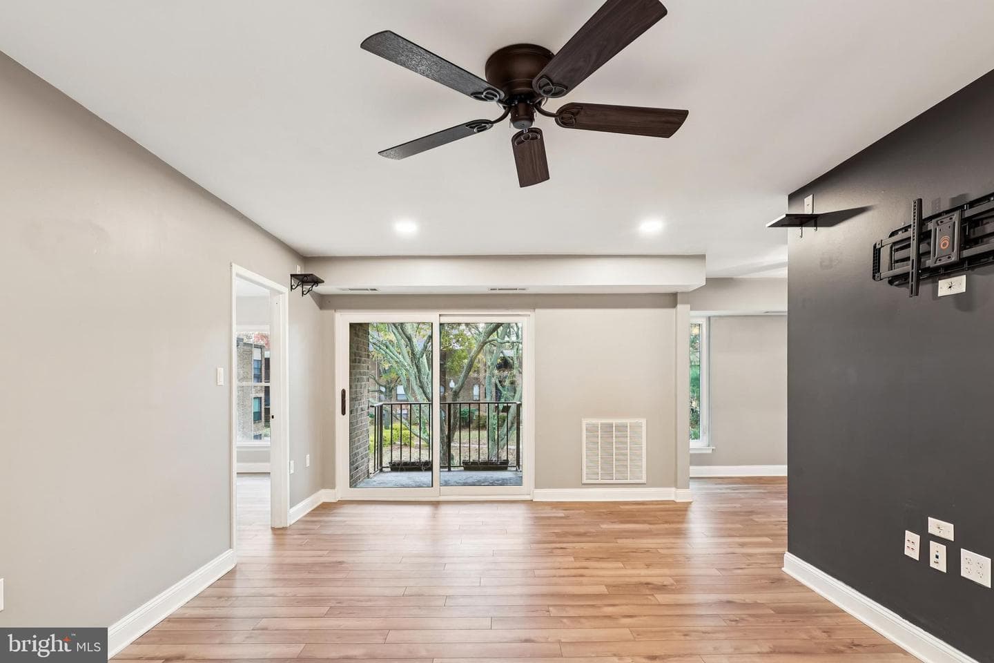 10 Silverwood Circle #10 photo 3