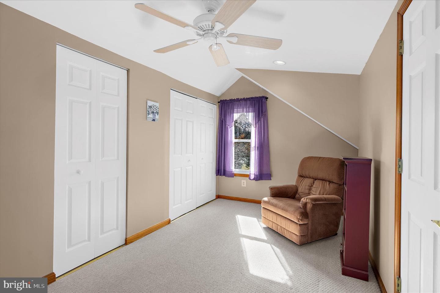 210 Arundel Road photo 28